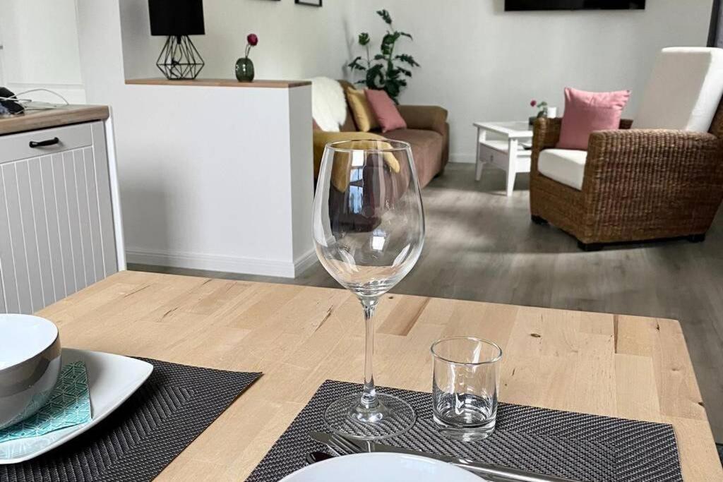 Zentral Gelegene Ferienwohnung Im Herzen Der Pfalz Neustadt an der Weinstraße Esterno foto