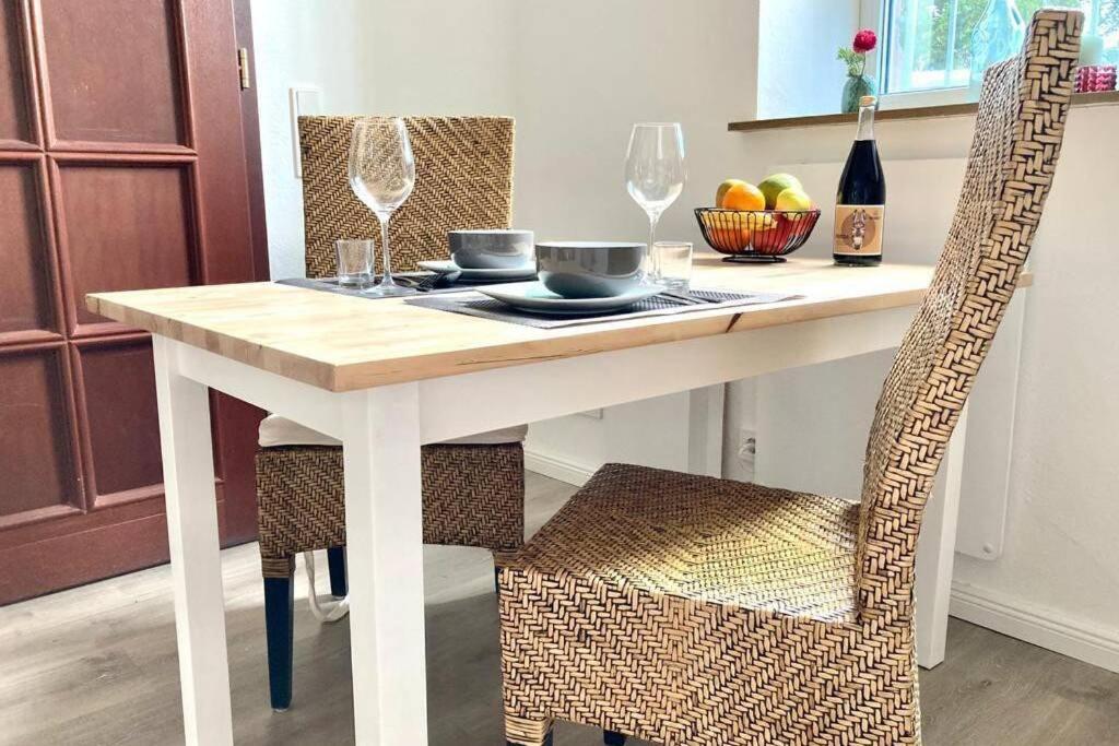 Zentral Gelegene Ferienwohnung Im Herzen Der Pfalz Neustadt an der Weinstraße Esterno foto